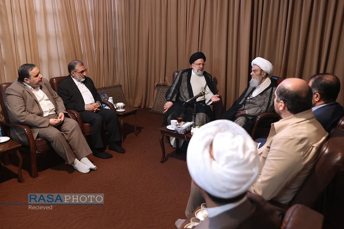 شهید آیت الله رئیسی در محضر بزرگان