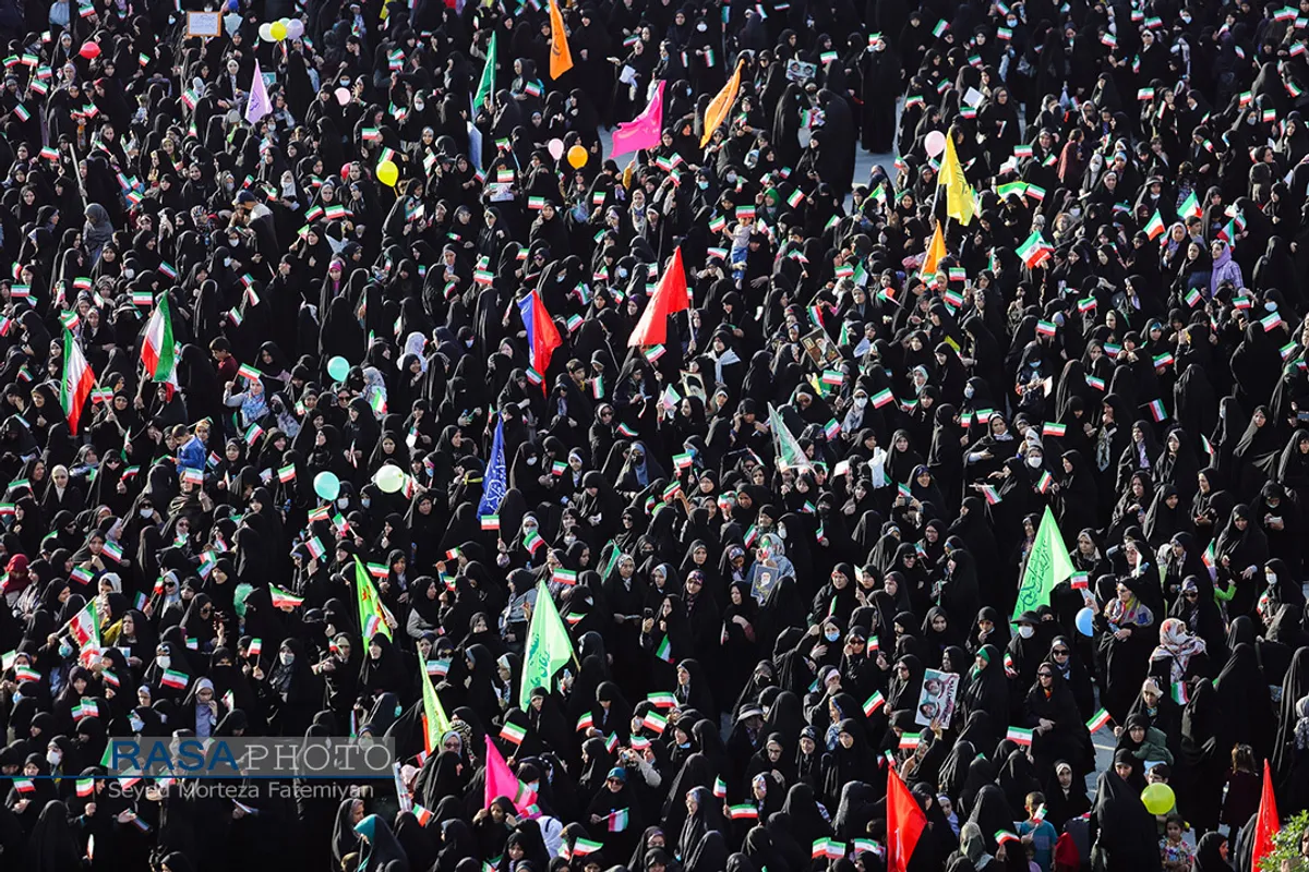 جشن بزرگ پیامبر مهربانی&zwnj;ها با حضور دختران و بانوان مشهد