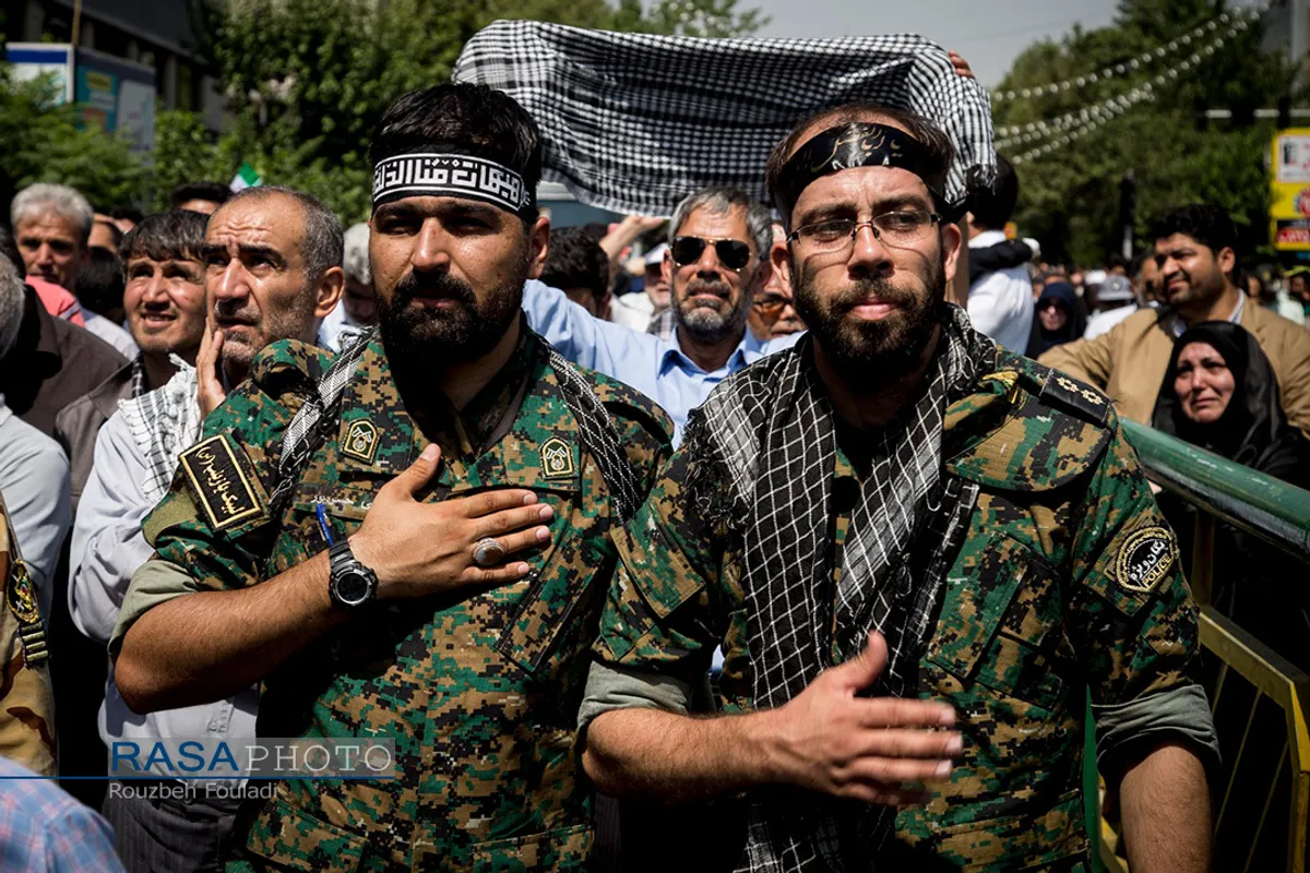 مراسم تشییع پیکر مطهر ۱۵۰ شهید دفاع مقدس در تهران&lrm;