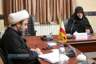 نشست زن انقلاب و حوزه&zwnj;های علمیه خواهران