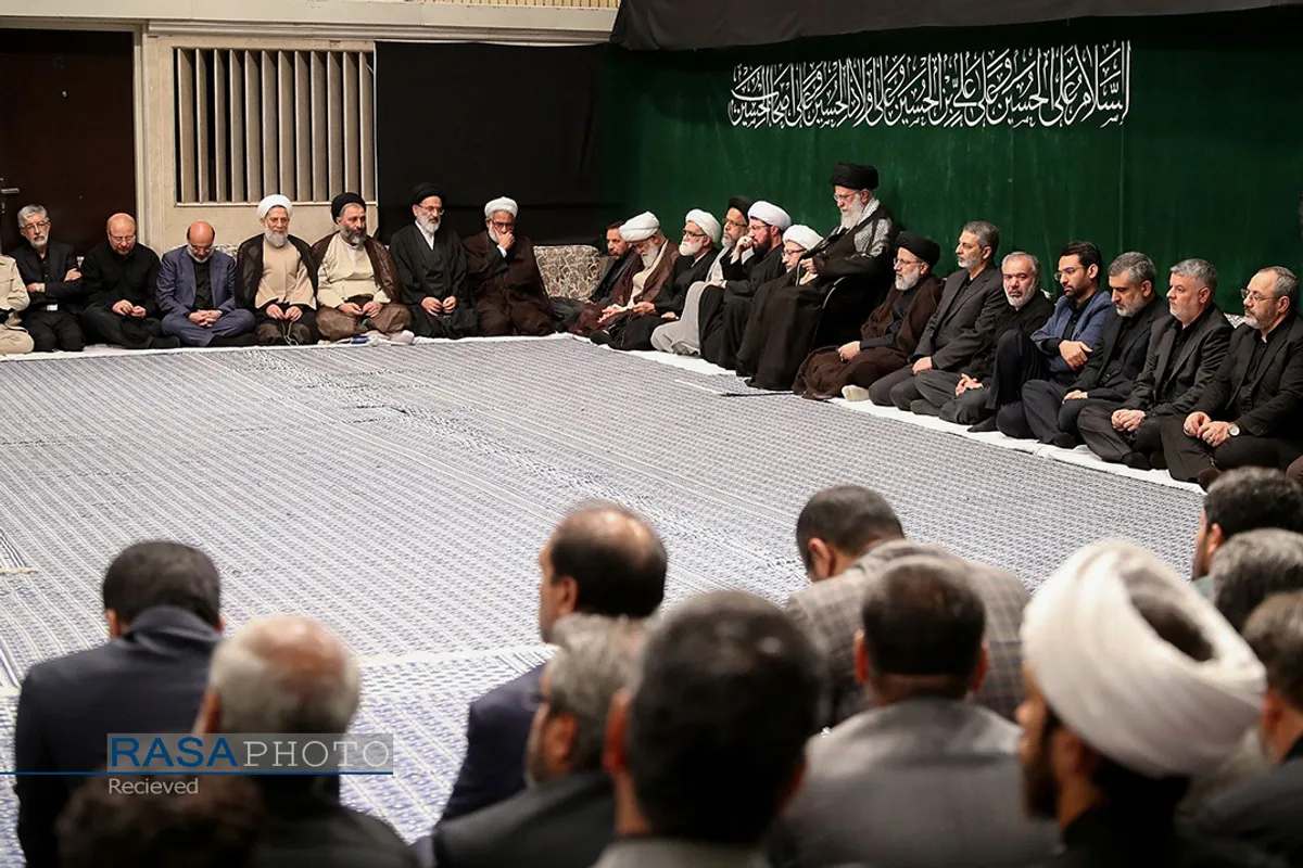 مراسم عزاداری حضرت اباعبدالله الحسین (علیه&zwnj;السلام) در شب تاسوعا با حضور رهبر انقلاب