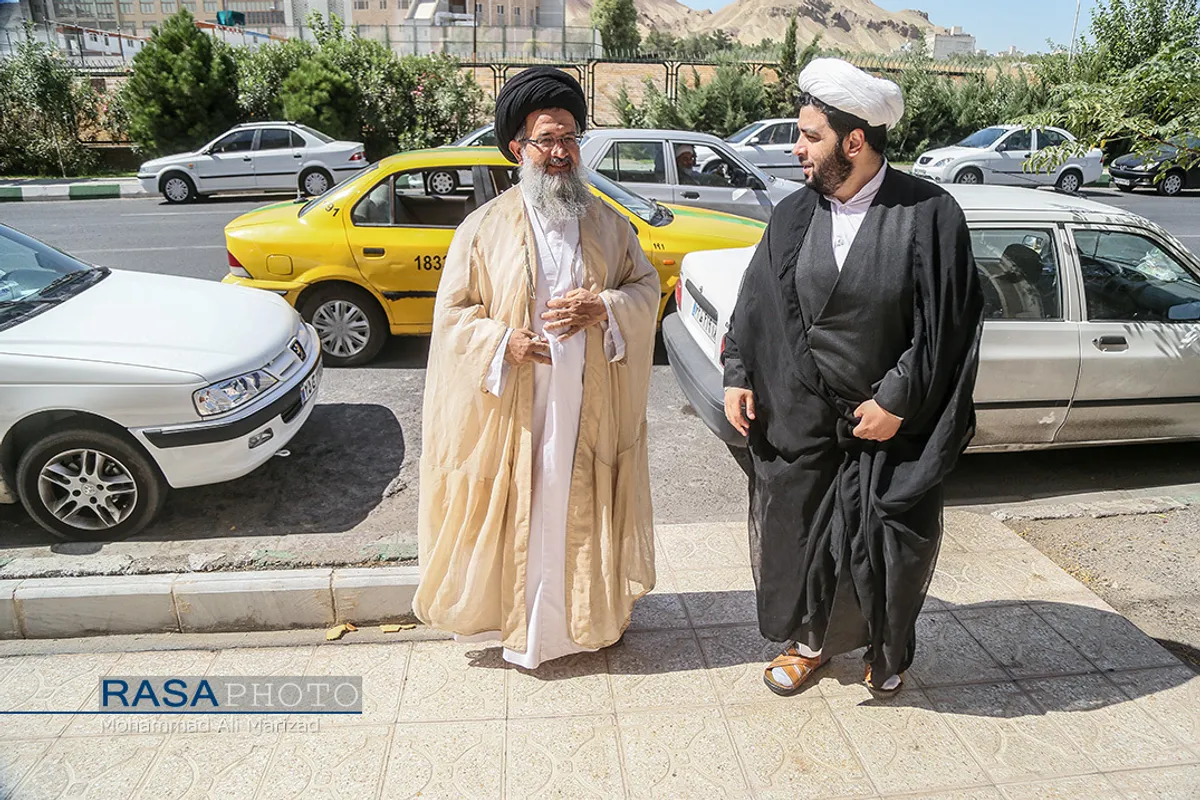 نشست هم اندیشی اساتید حوزه علمیه قم