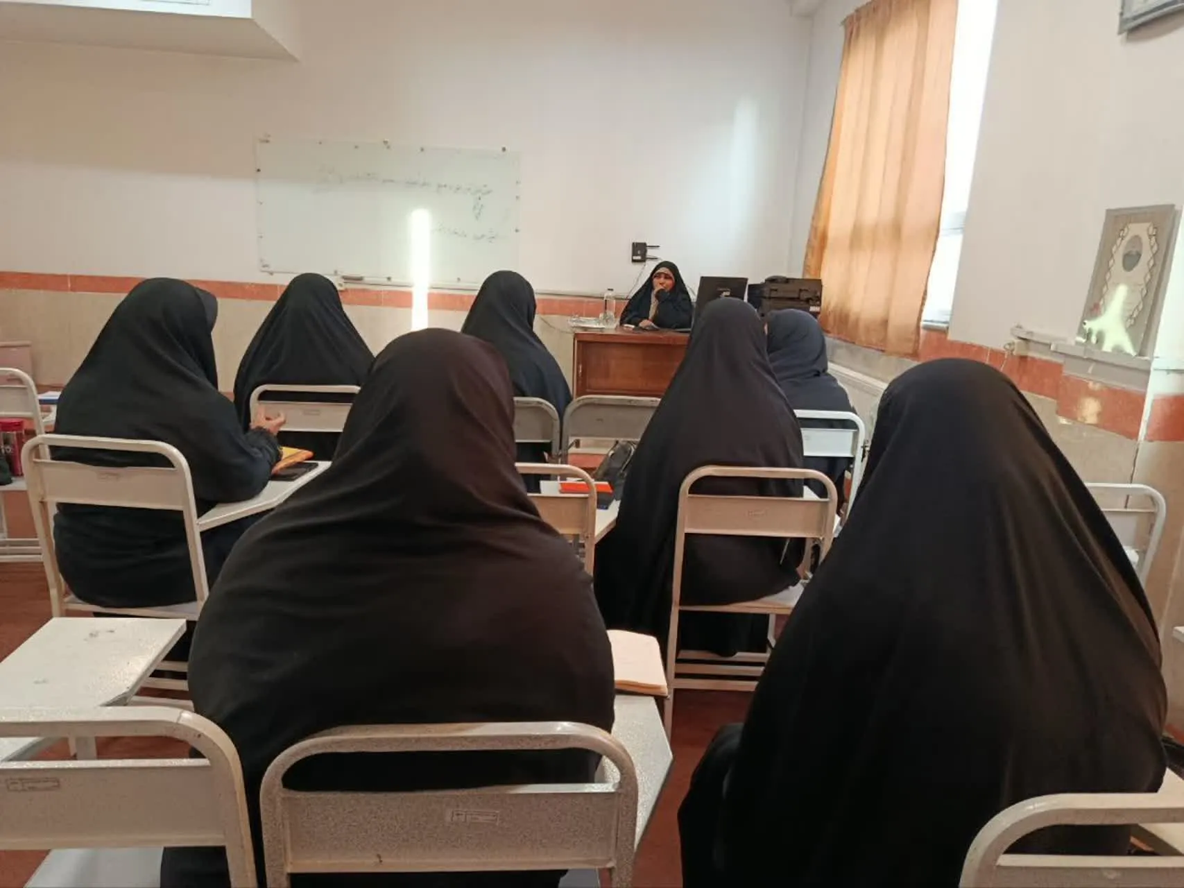 دوره فن خطابه در مدرسه الزهرا تبریز برگزار شد