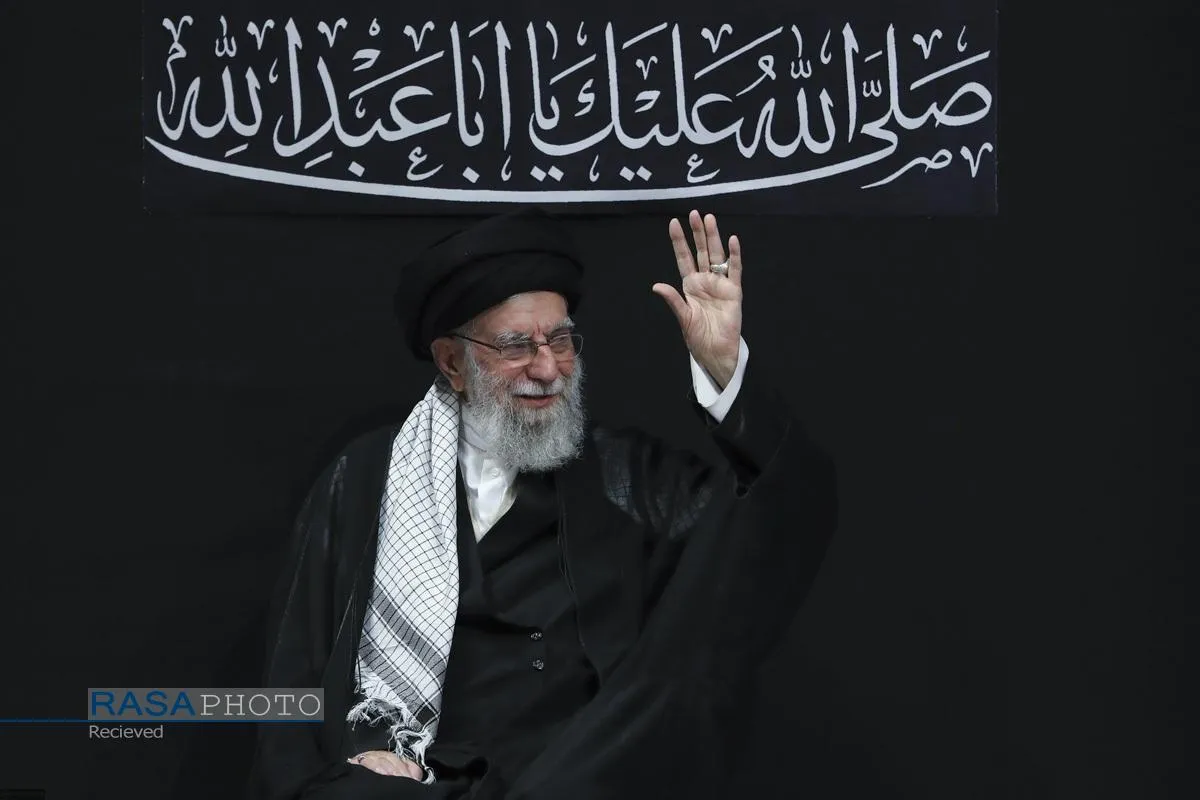 رهبر بزرگ آزادی خواهان جهان حضرت آیت&zwnj;الله&zwnj;العظمی خامنه ای به ملکوت اعلی پیوست