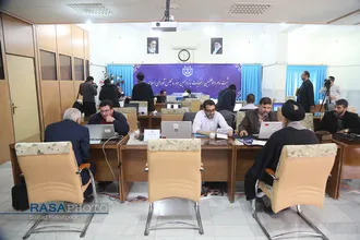 ثبت&zwnj;نام داوطلبان انتخابات مجلس خبرگان رهبری و مجلس یازدهم از حوزه انتخابیه قم