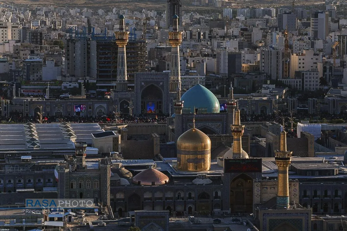 تصاویر هوایی تشییع قائد شهید امت در مشهد مقدس