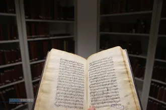 بخش ترمیم و گنجینه کتاب&zwnj;های خطی کتابخانه حرم مطهر حضرت فاطمه معصومه (سلام الله علیها)
