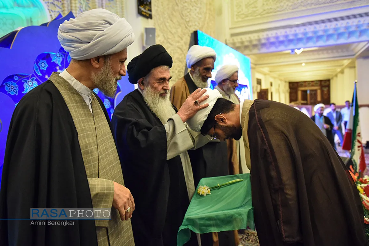 آئین عمامه گذاری طلاب حوزه&zwnj;های علمیه استان فارس