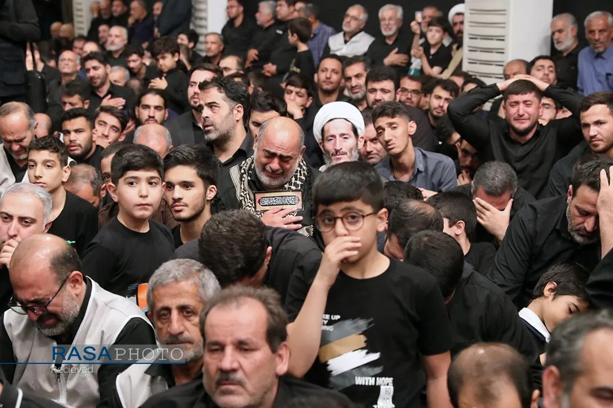 دومین شب مراسم عزاداری حضرت اباعبدالله الحسین (علیه&zwnj;السلام) با حضور رهبر انقلاب