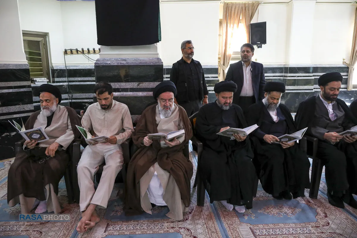 تشییع پیکر حضرت آیت الله شبیری زنجانی در قم