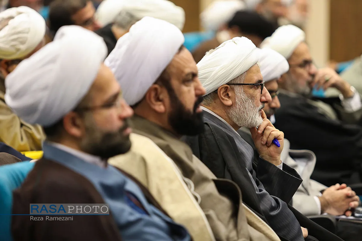 دومین همایش شورا&zwnj;های صلح و سازش در قم