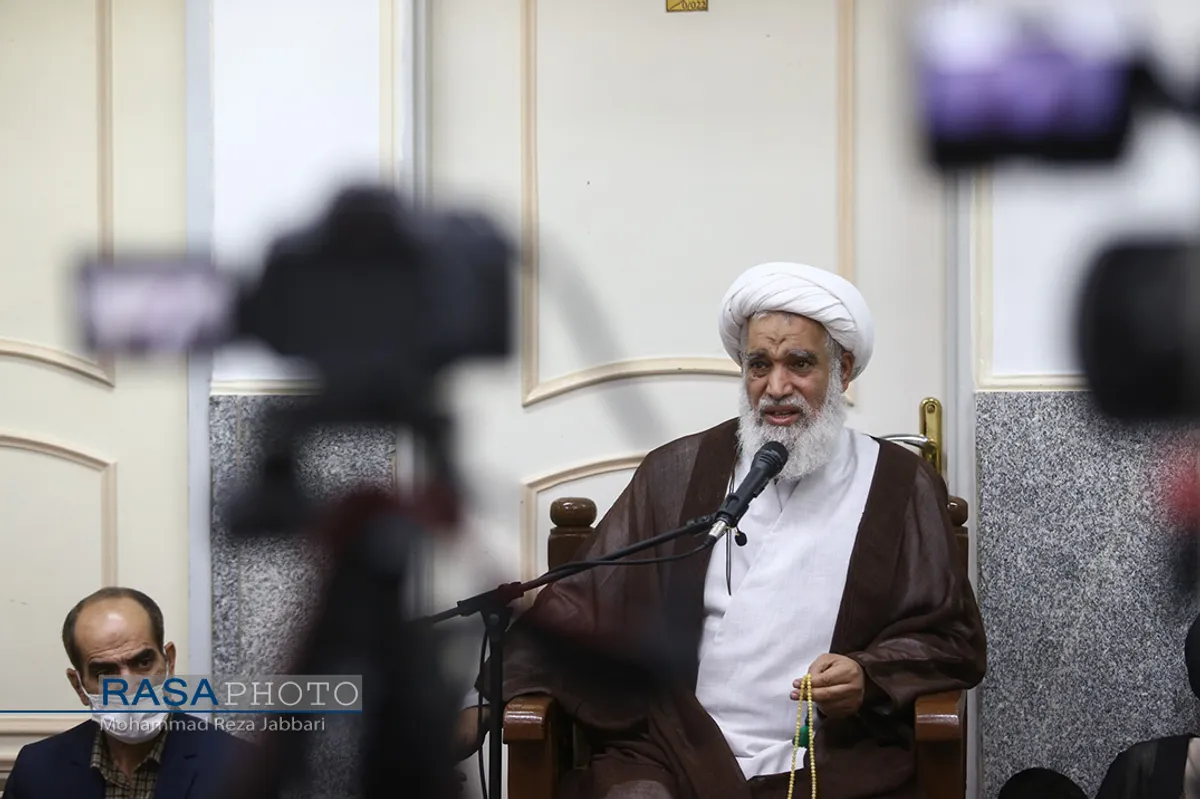 سالگرد ارتحال حضرت امام خمینی (ره) و یادبود جانباختگان حادثه "متروپل" آبادان