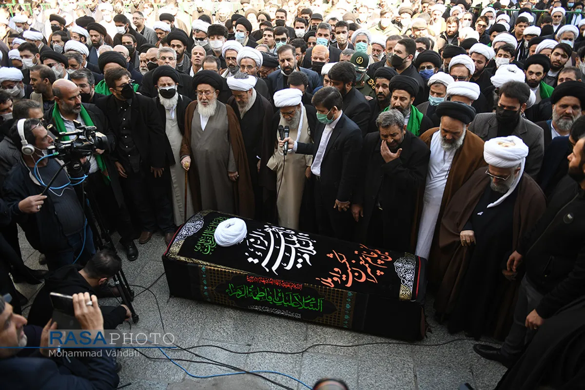 تشییع حضرت آیت الله صافی گلپایگانی در قم