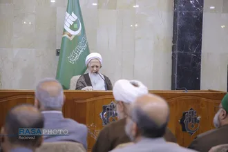 تشرف حضرت آیت&zwnj;الله جوادی آملی به حرم&zwnj;های مطهر حضرت اباعبدالله الحسین و حضرت ابوالفضل العباس (علیهما&zwnj;السلام)