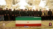 اقامه نماز بر پیکرهای شهدای خانوادۀ «آقای شهید ایران» در حرم مطهر حضرت امیرالمومنین