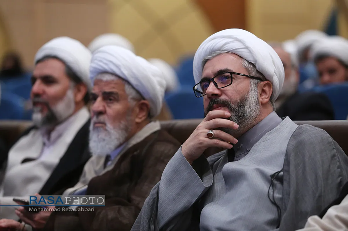 همایش نقش مبلغان در دفاع مقدس&lrm;&lrm;