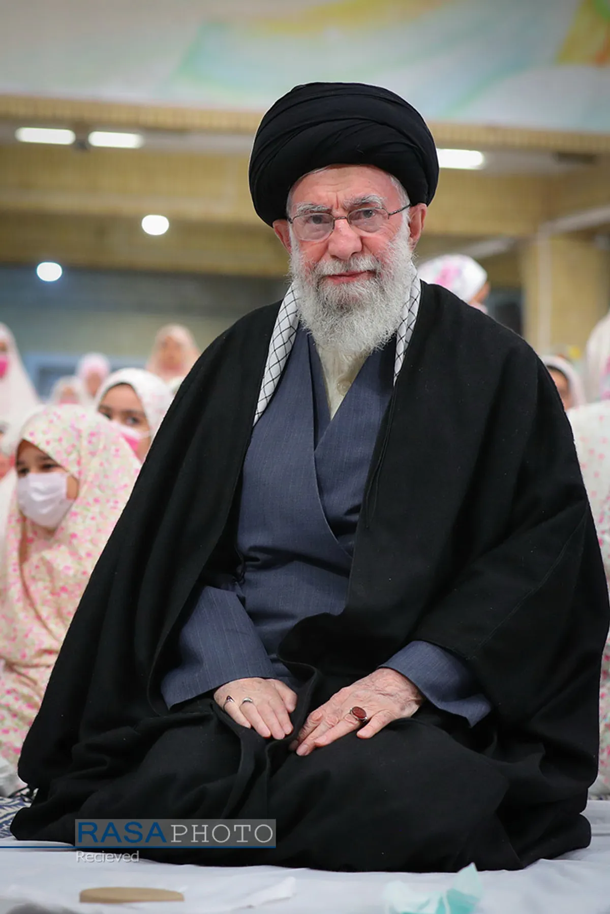 مراسم جشن تکلیف دختران دانش&zwnj;آموز با حضور مقام معظم رهبری