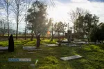 بعضی از روز ها برای زیارت امام زاده مدفون در این روستا همراه همسرش به زیارت این امام زاده می رود