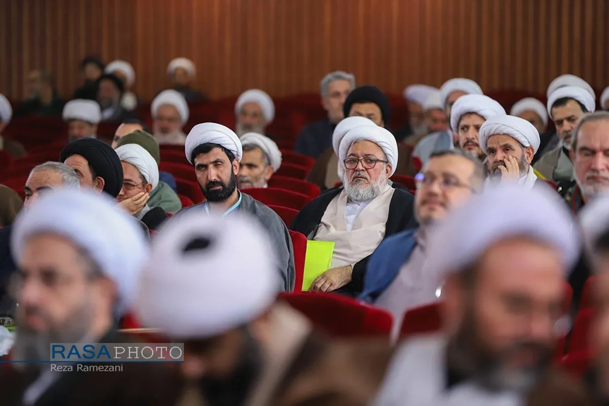 بیست و پنجمین همایش کتاب سال و هفتمین جشنواره مقالات علمی حوزه