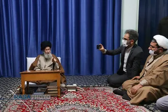 دیدار فرمانده بسیج دانشجویی سپاه پاسداران استان قم با حضرت آیت الله علوی گرگانی