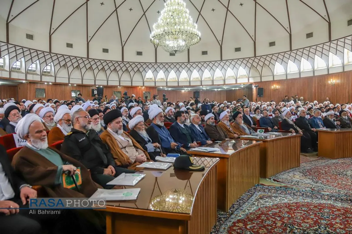 رونمایی از تفسیر تسنیم آیت&zwnj;الله جوادی آملی