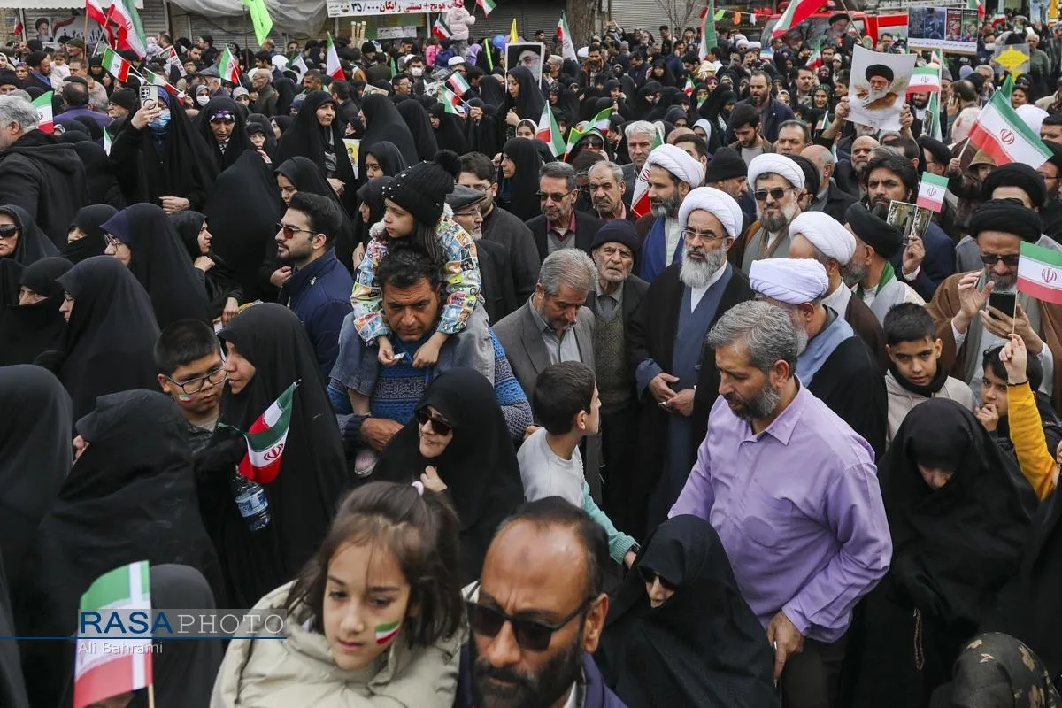 حضور آیت الله محمدجواد فاضل لنکرانی در راهپیمایی یوم الله ۲۲ بهمن در قم