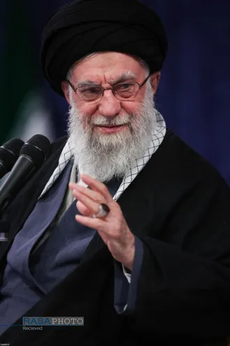 دیدار خانواده شهدای اقتدار با رهبر انقلاب در روز میلاد امیرالمومنین (علیه&zwnj;السلام)
