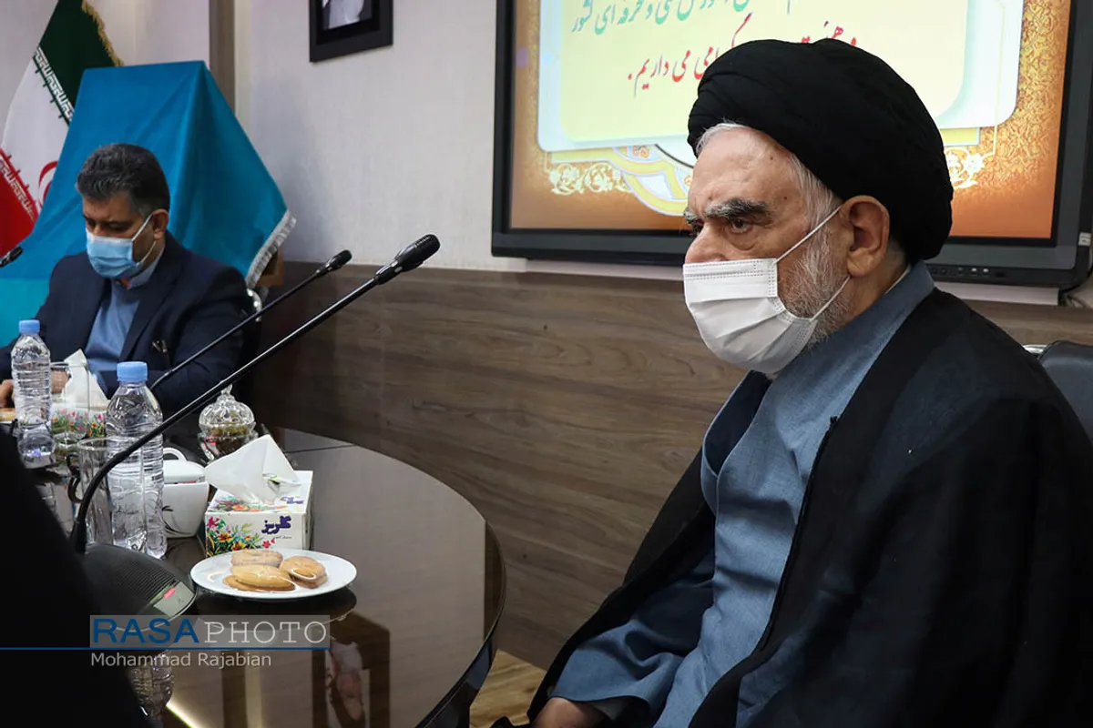 دیدار معاون وزیر تعاون و رییس سازمان آموزش و حرفه&zwnj;ای کشور با ایت الله عاملی