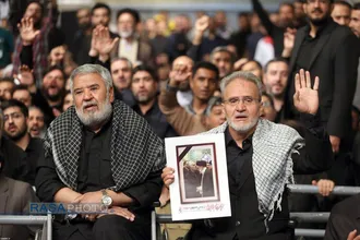 مراسم بزرگداشت رئیس&zwnj;جمهور شهید و همراهان گرامی ایشان با حضور رهبر انقلاب