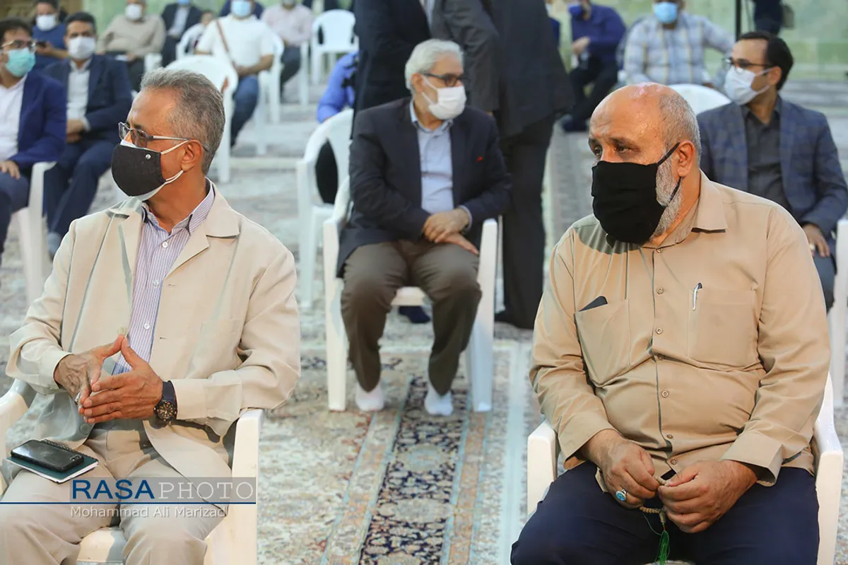 آیین رونمایی کتاب عکس خواهر خورشید