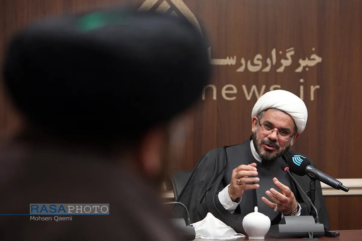 نشست مسئله یابی با حضور رئیس مرکز ملی پاسخگویی به سوالات دینی