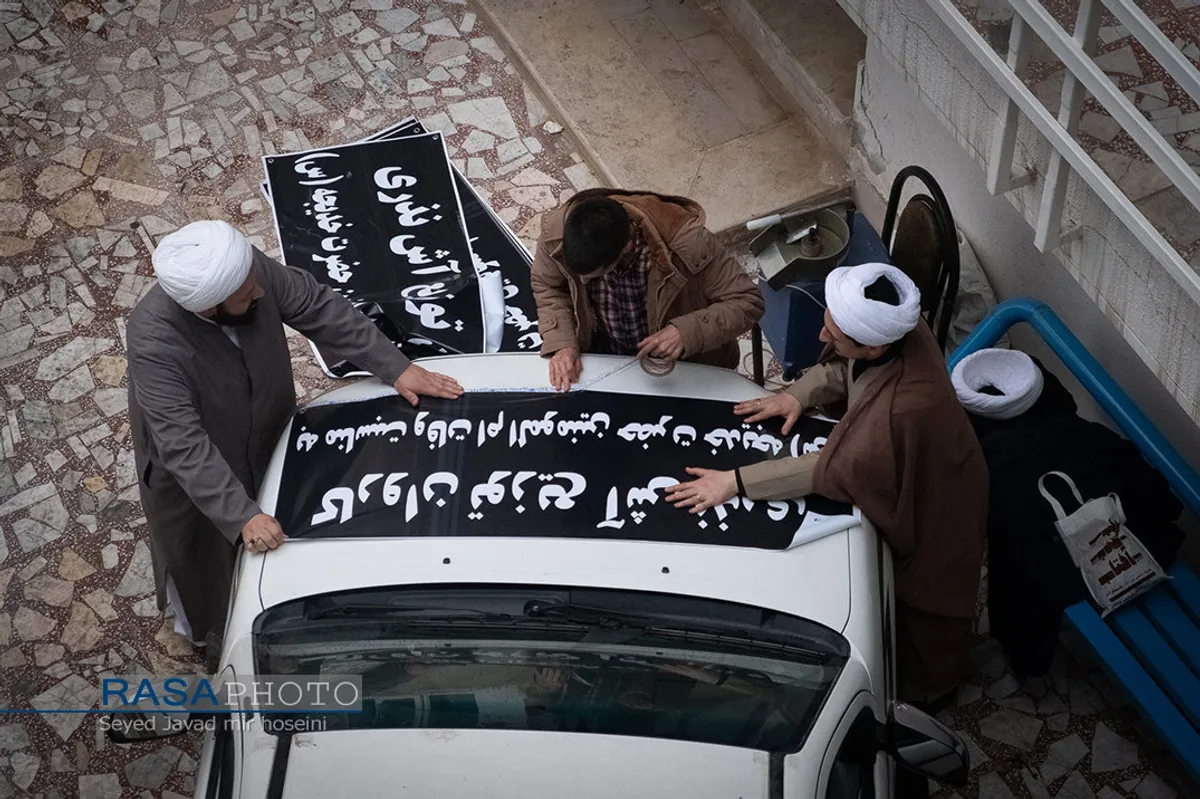 توزیع ۲۰۰۰ پرس آش نذری به مناسبت سالروز وفات حضرت ام المومنین خدیجه کبری (سلام الله علیها) توسط طلاب و خیرین در مناطق محروم تالش