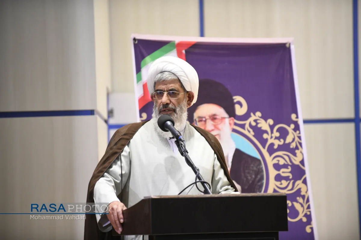 سومین آیین بزرگداشت ۵۶۵ شهید ارتش استان قم