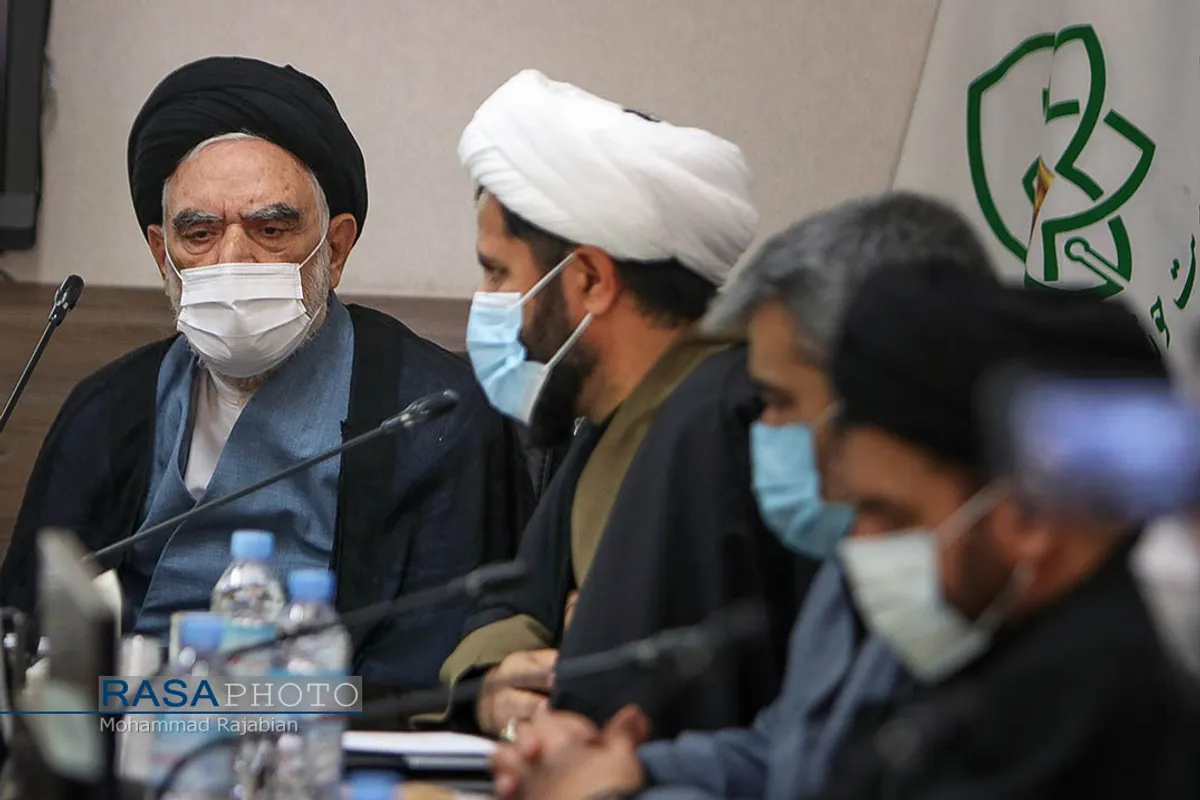 دیدار معاون وزیر تعاون و رییس سازمان آموزش و حرفه&zwnj;ای کشور با ایت الله عاملی