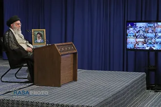 ارتباط تصویری رهبر انقلاب با مسئولان قضایی به&zwnj;مناسبت روز قوه قضائیه