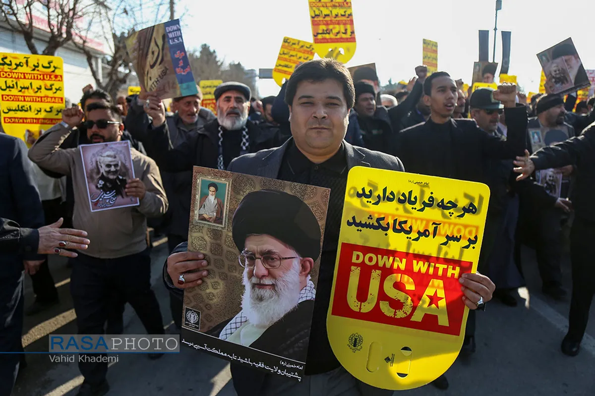 راهپیمایی مردم بجنورد در محکومیت شهادت سپهبد قاسم سلیمانی&lrm;&lrm;