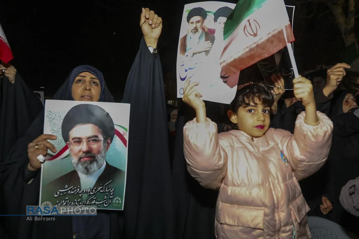 تجدید عهد مردم محلات با آرمان&zwnj;های امامین انقلاب