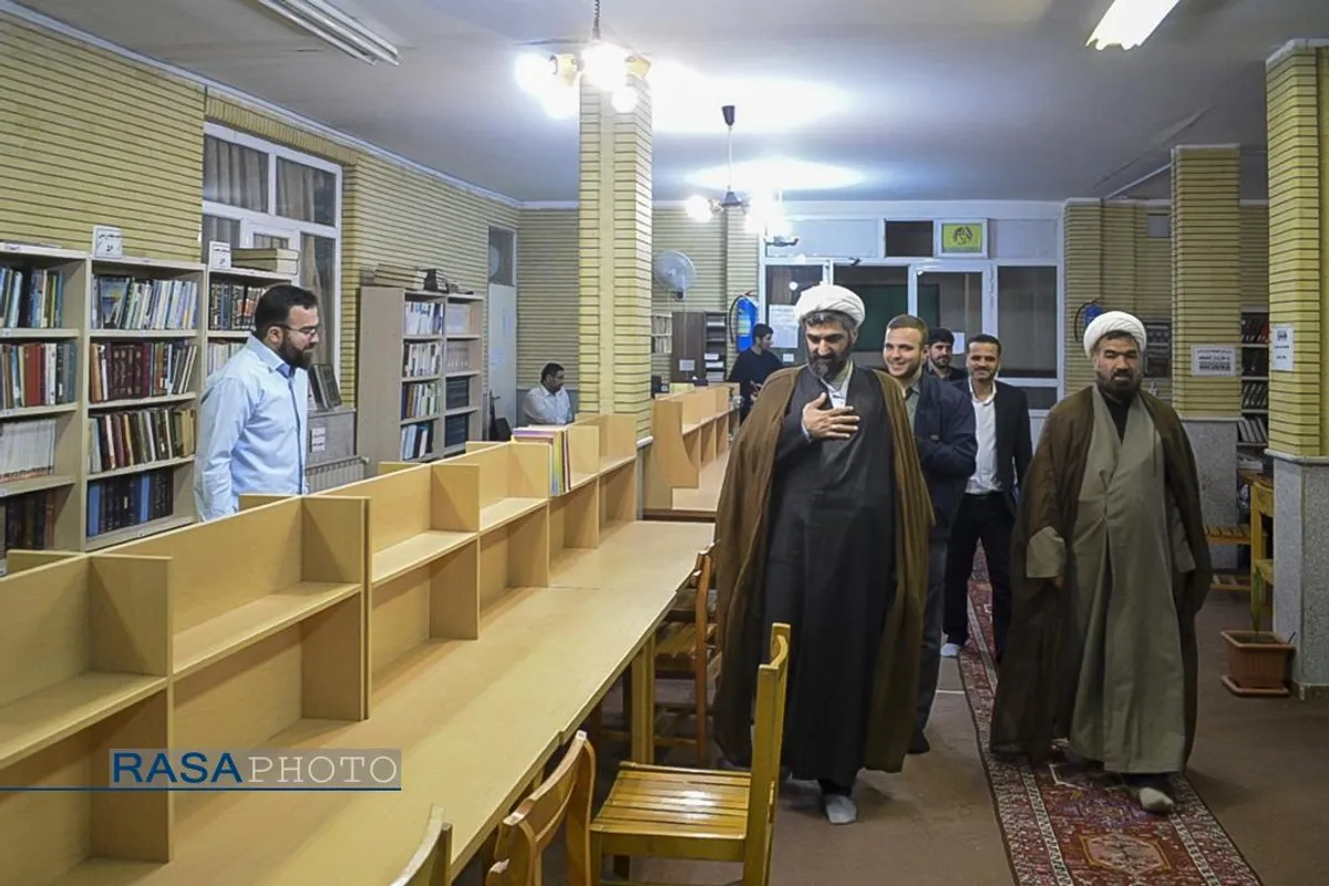 بازدید مدیرعامل خبرگزاری رسا از حوزه علمیه حضرت ولی&zwnj;عصر (عجل&zwnj;الله&zwnj;تعالی&zwnj;فرجه) تبریز