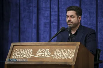 برگزاری مراسم بزرگداشت شهدای جنگ تحمیلی اخیر با حضور و سخنرانی رهبر معظم انقلاب
