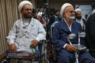 آیین رونمایی از جلد اول ویژه&zwnj;نامه روحانیت و دفاع مقدس