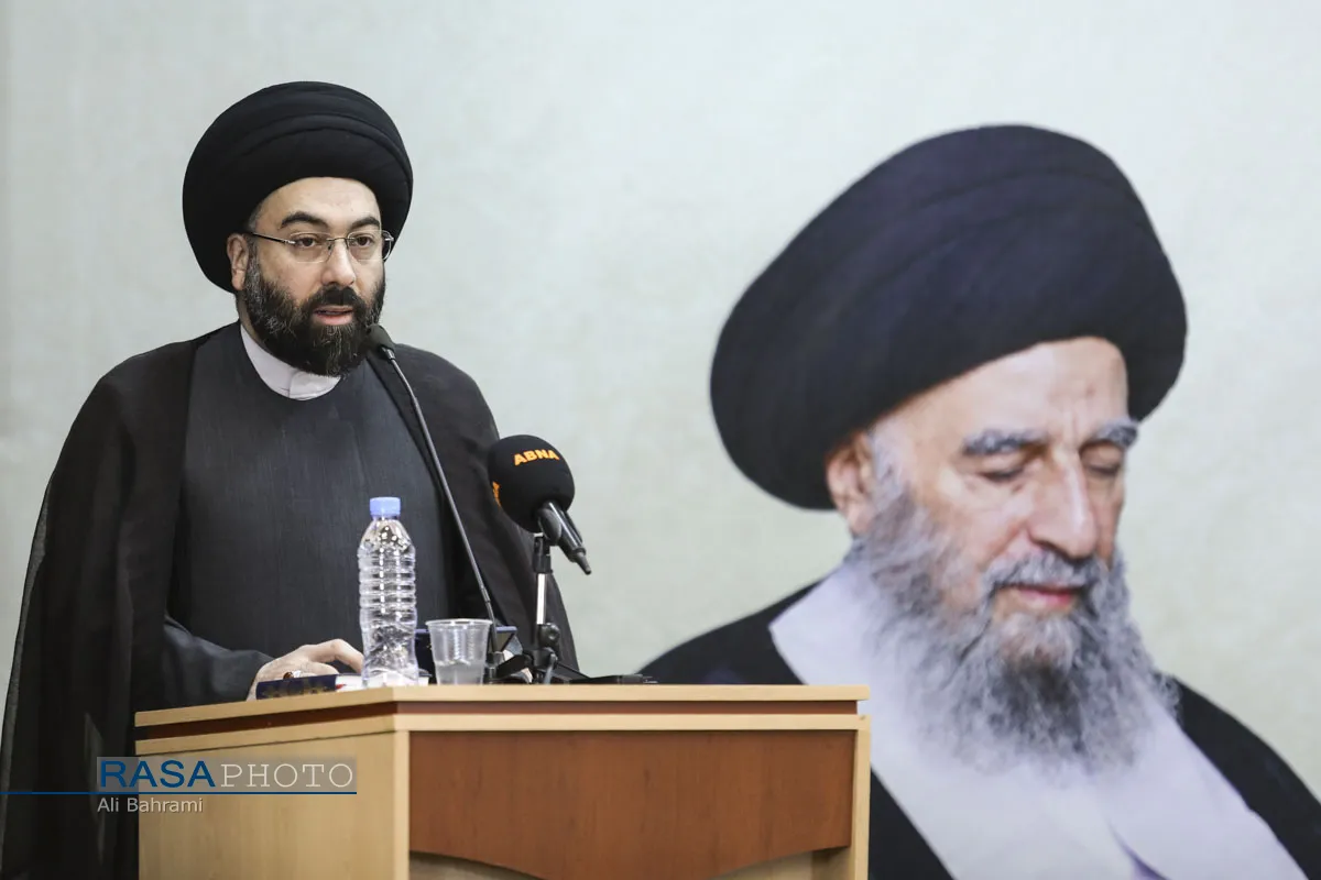 آیین رونمایی از کتاب &laquo;فقیهی از کربلا&raquo;
