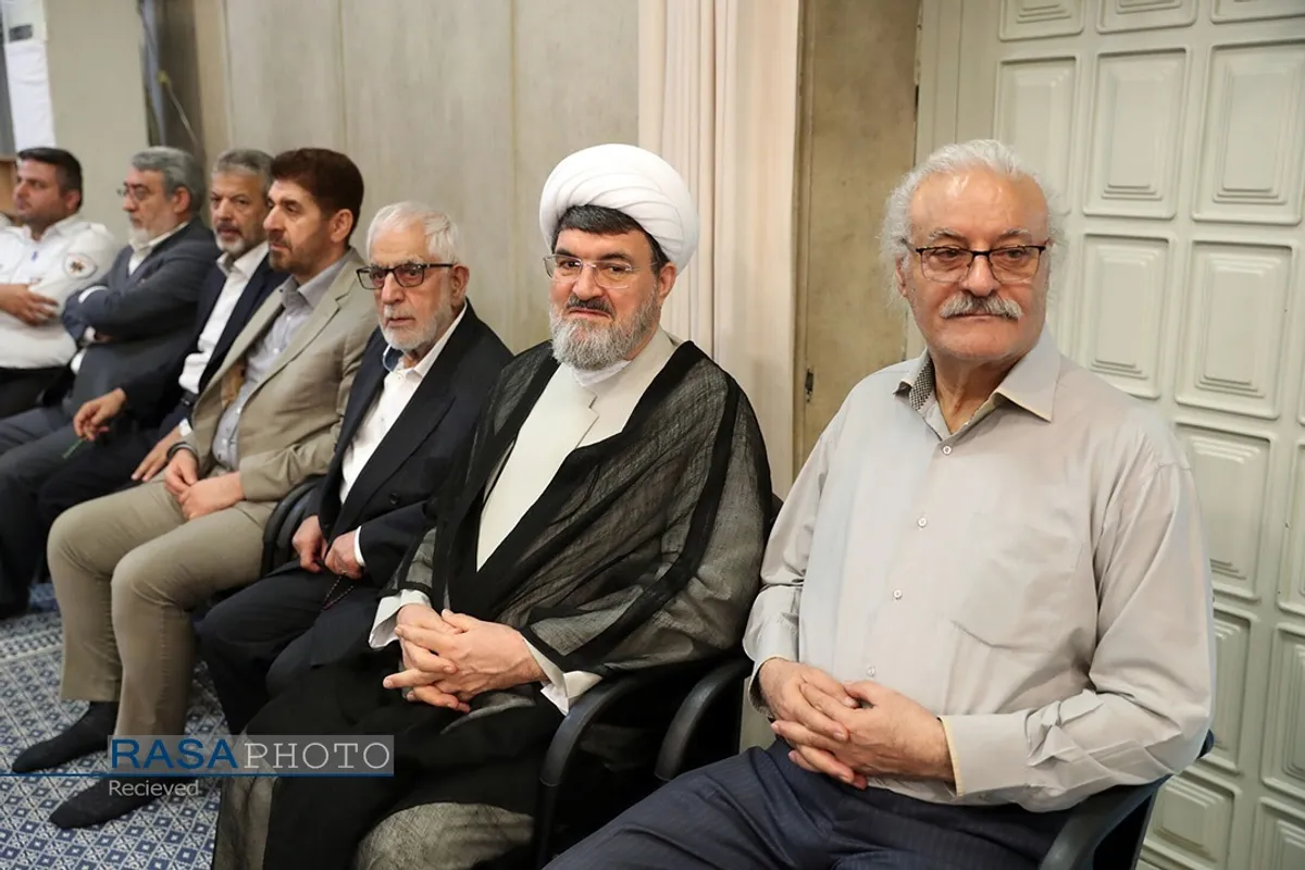 دیدار مسئولان نظام، سفرای کشور&zwnj;های اسلامی با رهبر انقلاب