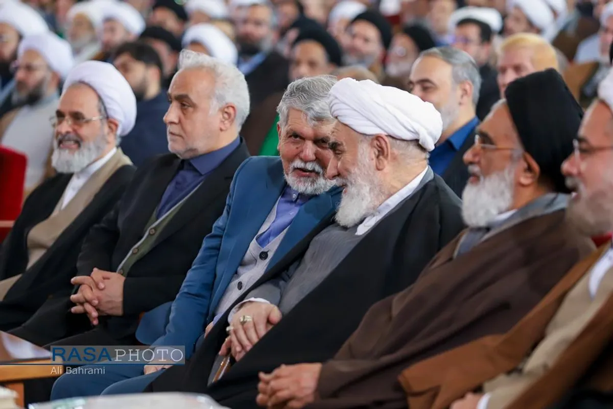 رونمایی از تفسیر تسنیم آیت&zwnj;الله جوادی آملی