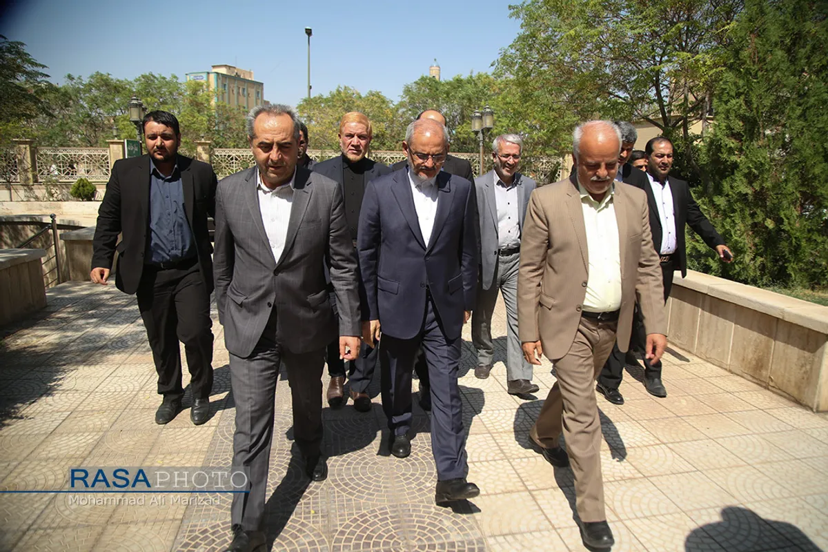 دیدار محسن حاجی میرزایی وزیر جدید آموزش و پرورش با حضرت آیت الله مکارم شیرازی