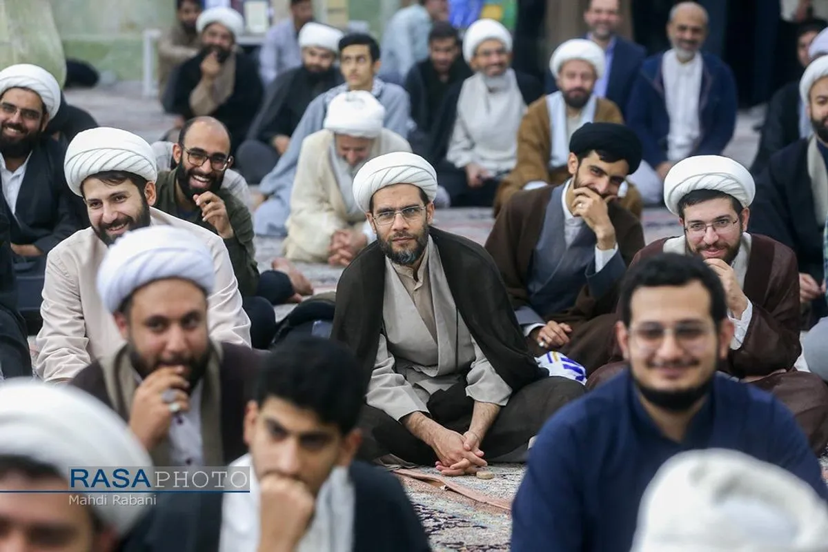 گردهمایی اساتید و طلاب مجموعه مدارس علمیه آل یاسین (علیهم&zwnj;السلام) و موسسات پژوهشی تابعه و جشن عمامه گذاری تعدادی از طلاب با حضور و سخنرانی آیت الله شب زنده دار