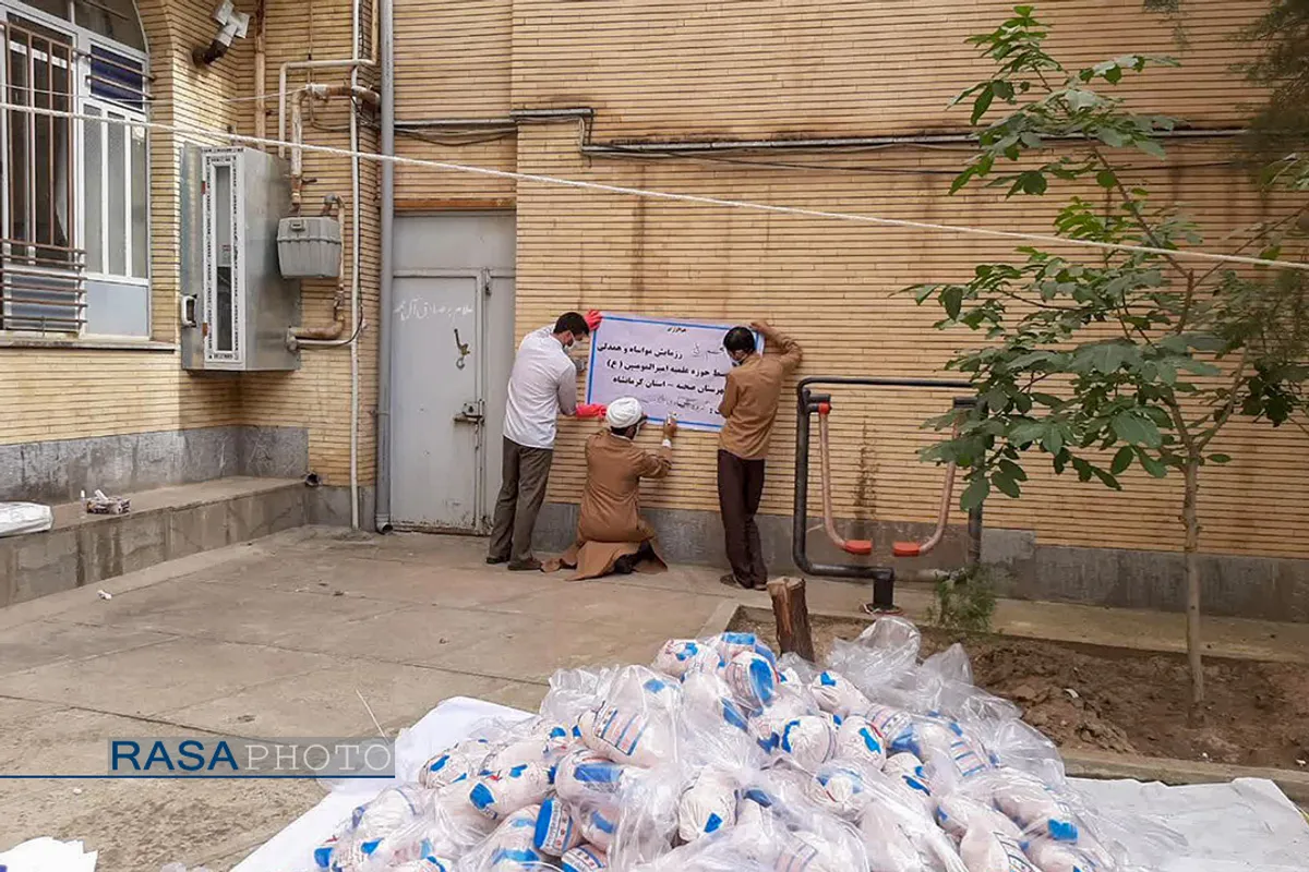 رزمایش کمک مومنانه مدرسه علمیه امیرالمومنین(ع) صحنه&lrm;