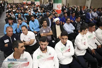 دیدار قهرمانان و مدال&zwnj;آوران ورزشی و المپیادهای علمی جهانی با رهبر انقلاب