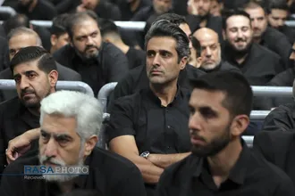 مراسم عزاداری شام غریبان حسینی (علیه&zwnj;السلام) در حسینیه امام خمینی (ره)