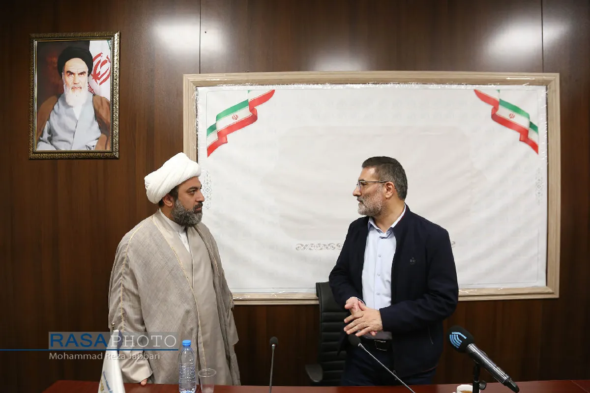 بازدید مدیرکل فرهنگ ارشاد استان قم از خبرگزاری رسا