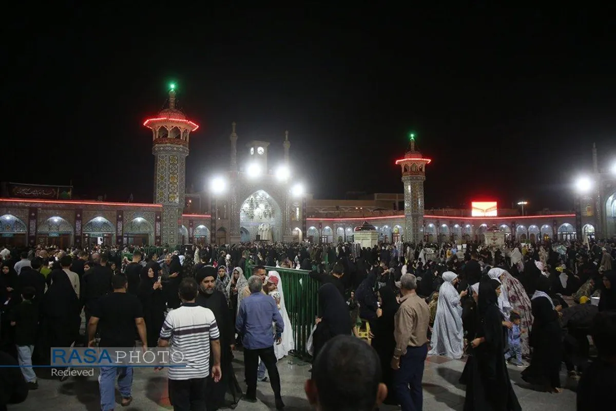 عزاداری شب شهادت امام رئوف (ع) در حرم کریمه اهلبیت (ع)